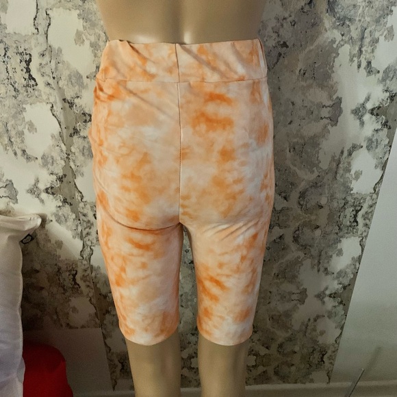 ORANGE TYE DIE BIKER SHORTS STRETCHY MATERIAL - Picture 2 of 4